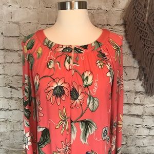 Ann Taylor Coral Oasis Georgette Split Neck Blouse